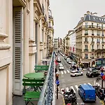 Superb Haussmanian Apt Balcony Near Montmartre