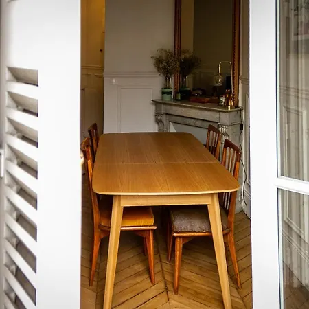 Superb Haussmanian Apt Balcony Near Montmartre *